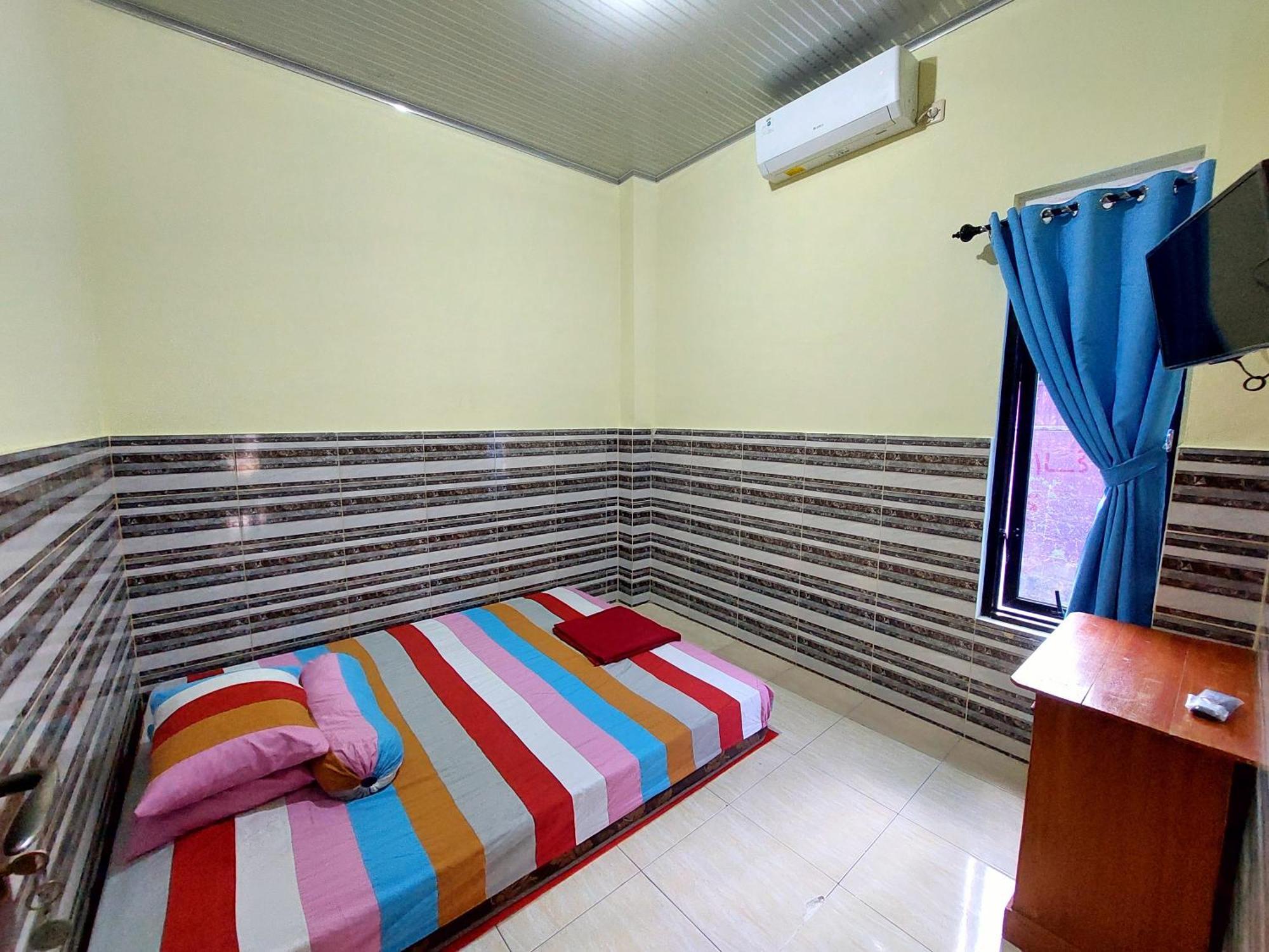 Griya Tugu Jogja Syariah Hotel Джокякарта Екстериор снимка